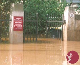 Foto: Physiotherapie Bör in Dresden Laubegast - Hochwasser 2002